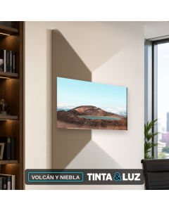 VOLCÁN Y NIEBLA