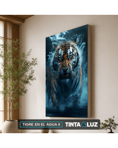 TIGRE EN EL AGUA II