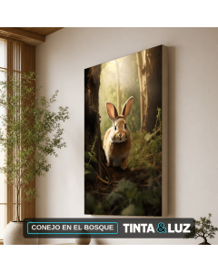 CONEJO EN EL BOSQUE