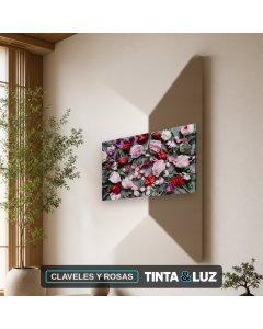 CLAVELES Y ROSAS