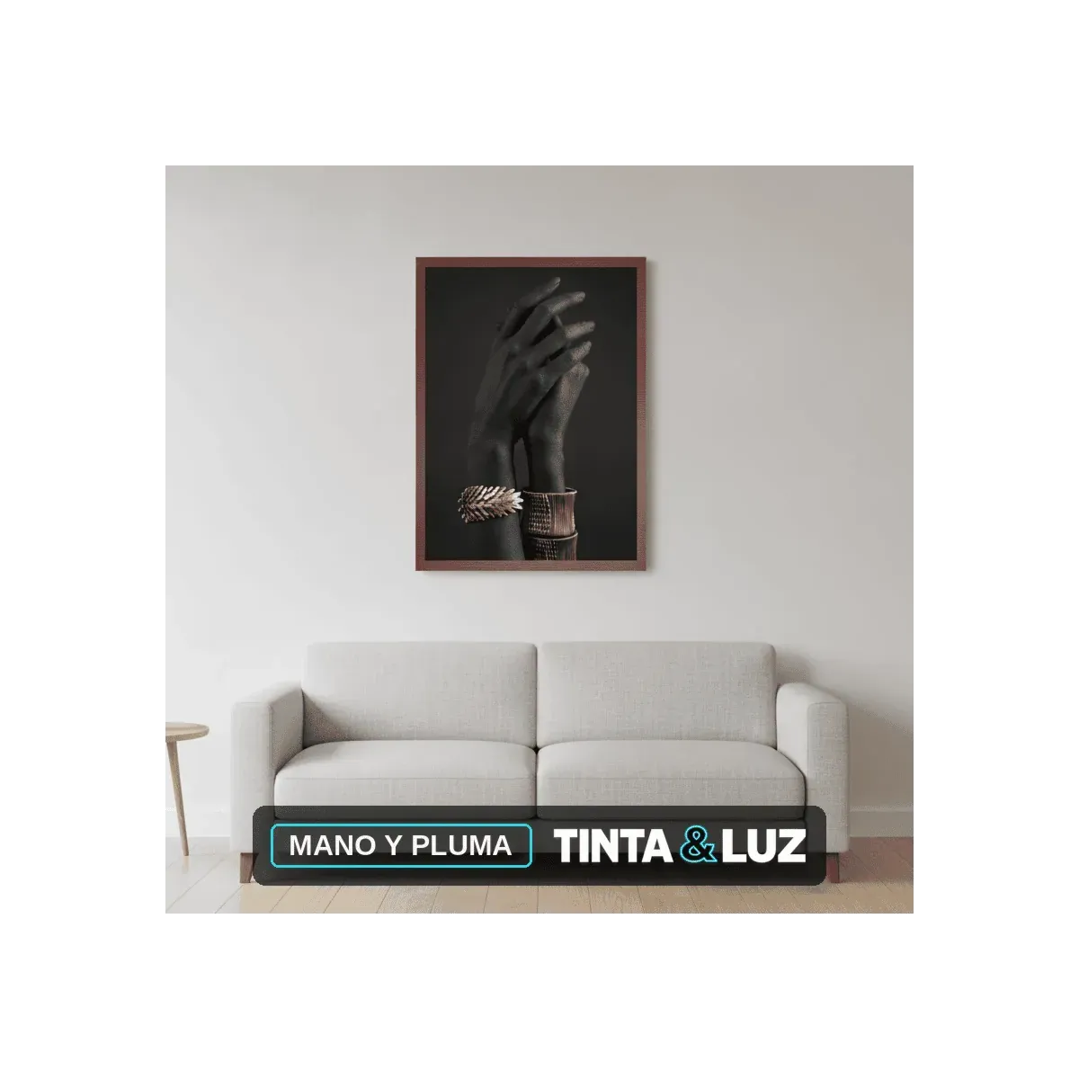 MANO Y PLUMA